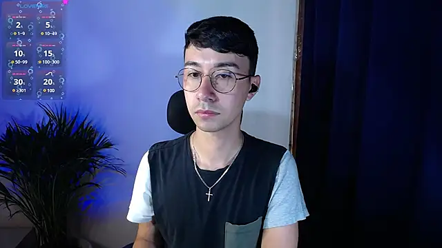 cameron cum online show from December 31, 2:25 pm