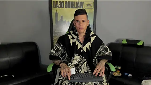 jamesinked  online show from December 20, 4:31 am