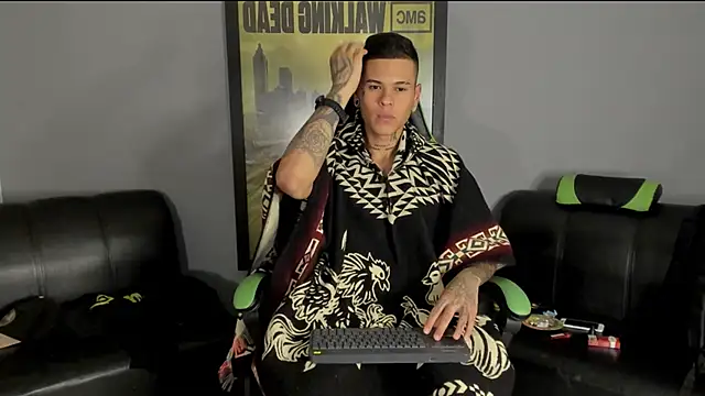 jamesinked  online show from December 23, 4:12 am