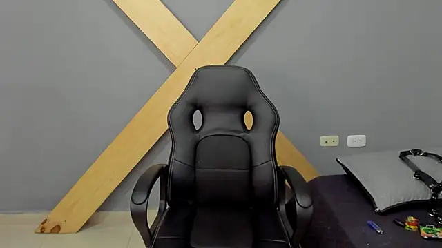 jamesinked  online show from December 27, 3:37 pm