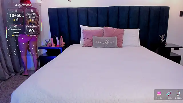 Snapshot of susyy7 chatting on October 17, 3:42 am susyy7 online show from October 17, 3:42 am