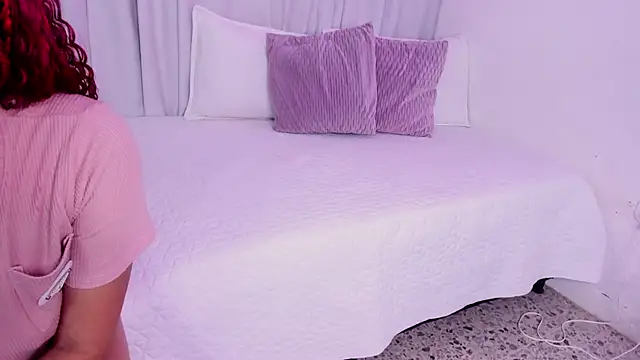 Snapshot of susyy7 chatting on November 7, 7:36 pm susyy7 online show from November 7, 7:36 pm