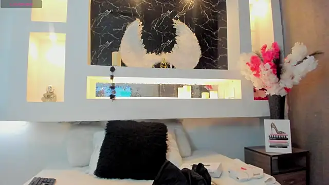 Cinthya mjs online show from October 1, 12:00 pm