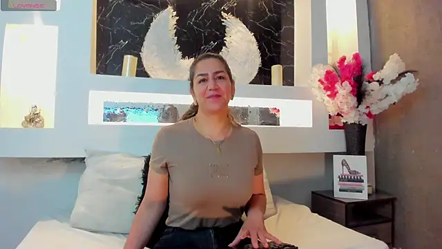 Cinthya mjs online show from October 11, 12:04 pm