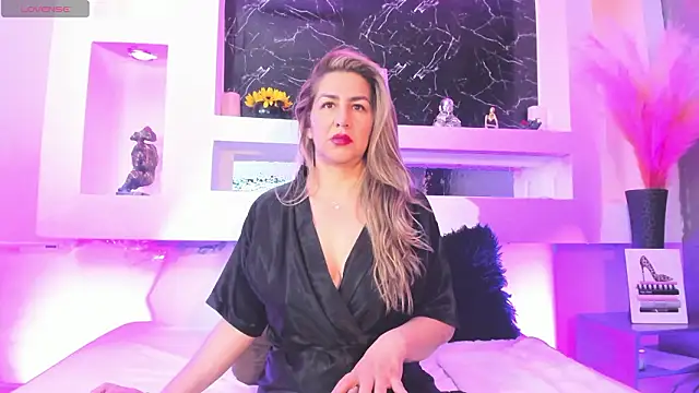 Cinthya mjs online show from February 24, 12:36 pm