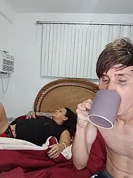 Milfvalesk online show from September 24, 8:12 pm