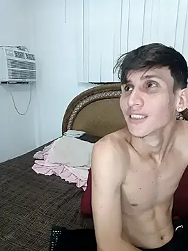 Milfvalesk online show from December 19, 11:50 am