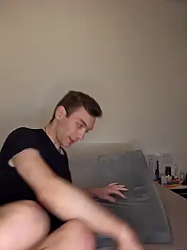 Snapshot of nickdtr chatting on December 25, 6:30 pm nickdtr online show from December 25, 6:30 pm