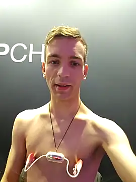 nickdtr online show from September 28, 9:36 am