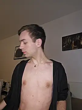 nickdtr online show from October 19, 6:19 pm