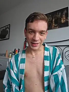 Snapshot of nickdtr chatting on March 8, 1:48 pm nickdtr online show from March 8, 1:48 pm