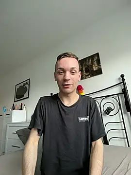 Snapshot of nickdtr chatting on May 24, 2:00 pm nickdtr online show from May 24, 2:00 pm