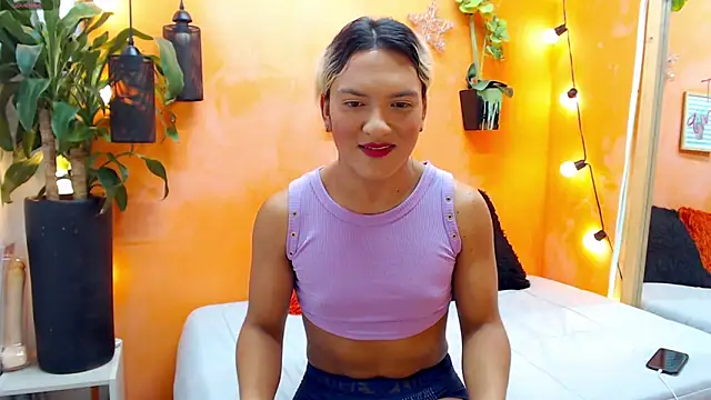 aslyhernandez 7 online show from December 9, 6:03 pm