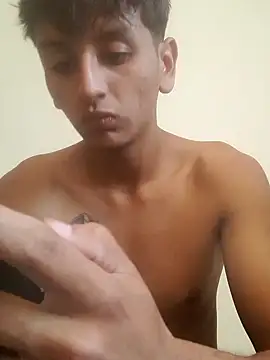 Snapshot of teendotados chatting on December 8, 5:11 pm teendotados online show from December 8, 5:11 pm