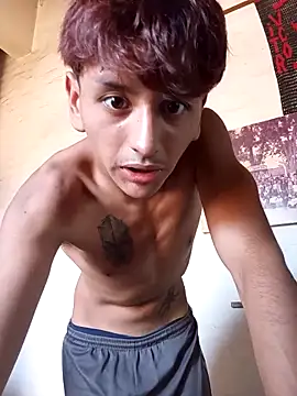 Snapshot of teendotados chatting on February 8, 12:39 pm teendotados online show from February 8, 12:39 pm