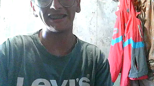 Snapshot of teendotados chatting on October 15, 9:15 pm teendotados online show from October 15, 9:15 pm