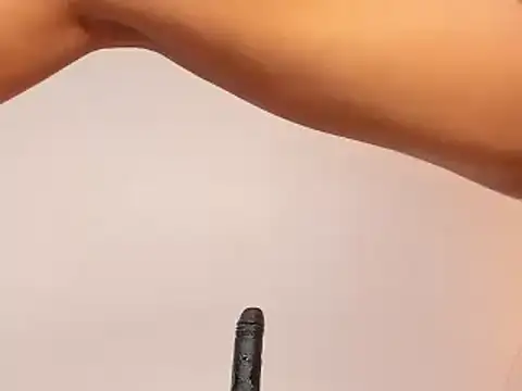 Victoriaa millers online show from February 10, 6:20 am