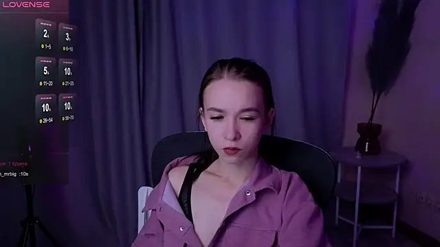 Snapshot of LilithStrangfor chatting on November 28, 2:31 pm LilithStrangfor online show from November 28, 2:31 pm