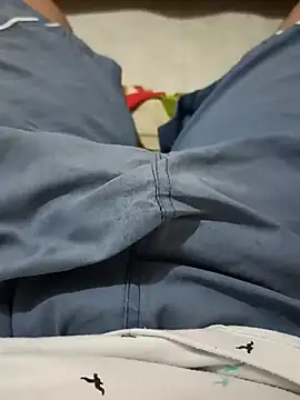 beautiful hands  online show from January 22, 7:03 am