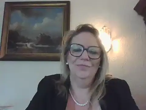 Silkesquirt online show from January 15, 11:10 am
