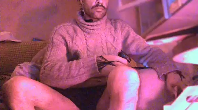 P4RtYBOII92 online show from December 14, 5:25 pm