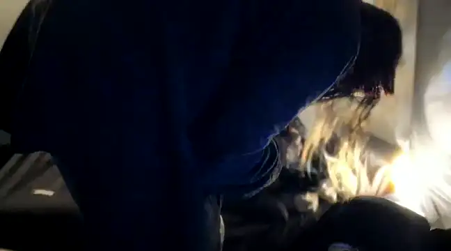 P4RtYBOII92 online show from December 30, 11:28 pm