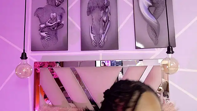 Elith noa online show from November 29, 7:17 pm