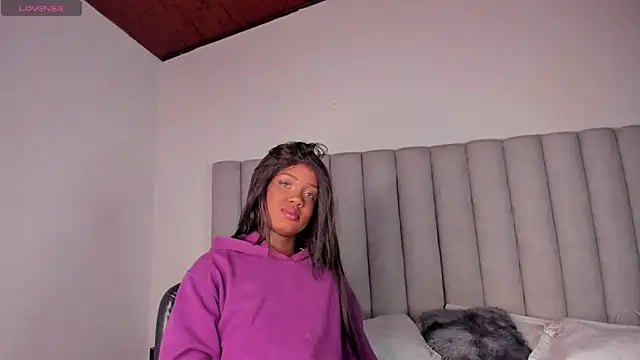 briannajackson  online show from January 14, 11:31 am