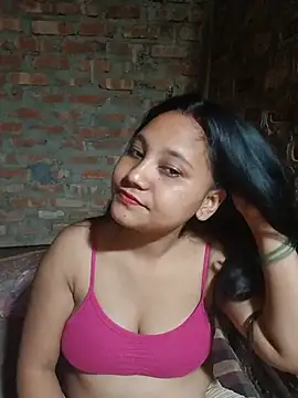 Snapshot of Cuterinki chatting on July 24, 8:18 pm Cuterinki online show from July 24, 8:18 pm