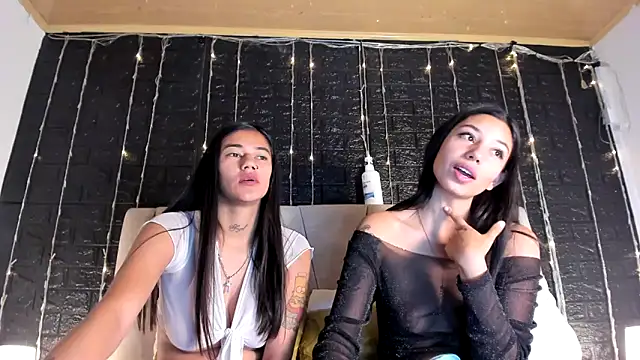 liittleangels online show from December 5, 8:11 pm