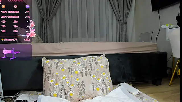 wowsquirtx online show from March 13, 9:32 am