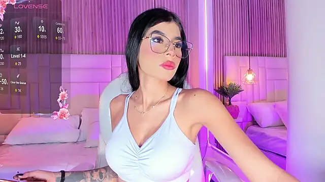 CaitlynCouper online show from January 19, 11:36 am