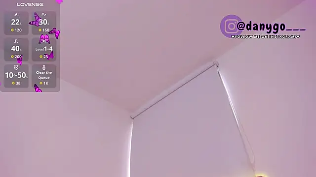 ZarianaEvanz online show from October 3, 9:12 pm