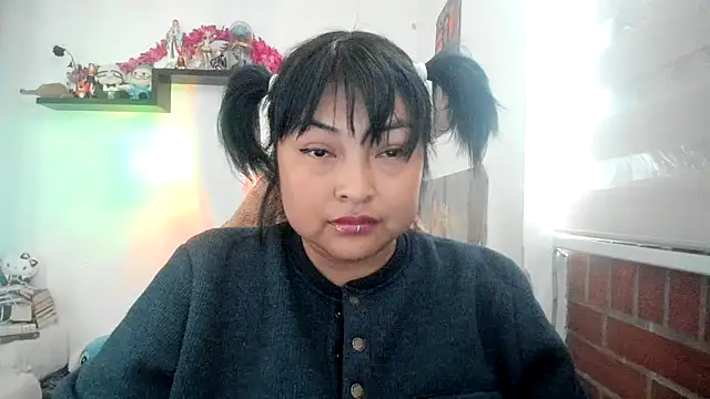 Shaddycute  online show from March 24, 3:50 pm