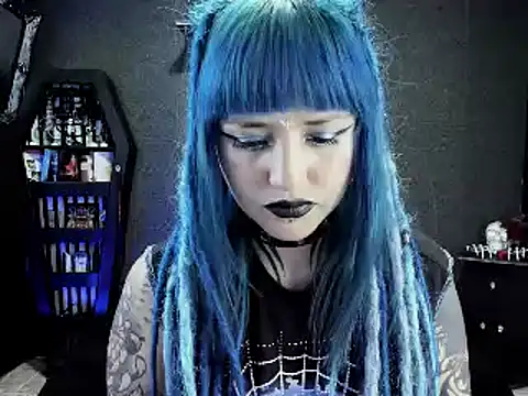 DimmuandDarkness online show from December 18, 8:53 am