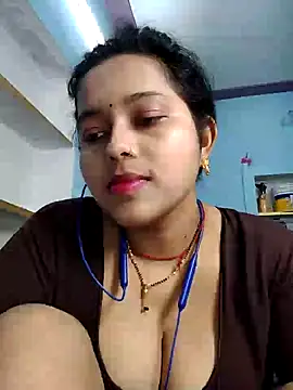 Snapshot of Bhabhi_no-1 chatting on February 23, 12:19 am Bhabhi no-1 online show from February 23, 12:19 am