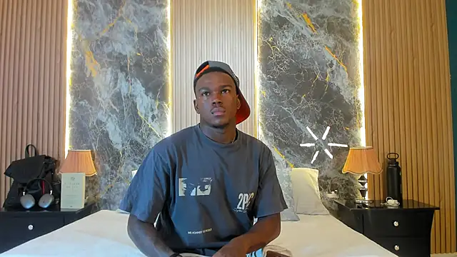 Snapshot of Troykhalil chatting on February 28, 7:56 pm Troykhalil online show from February 28, 7:56 pm