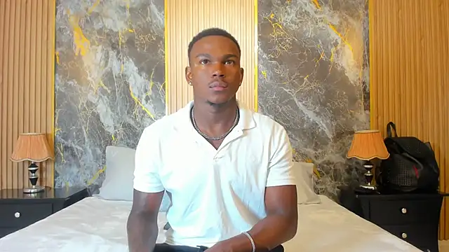 Snapshot of Troykhalil chatting on March 6, 7:32 pm Troykhalil online show from March 6, 7:32 pm