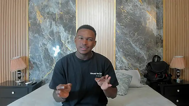 Snapshot of Troykhalil chatting on March 19, 8:11 pm Troykhalil online show from March 19, 8:11 pm