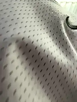 Snapshot of Troykhalil chatting on March 20, 1:59 pm Troykhalil online show from March 20, 1:59 pm