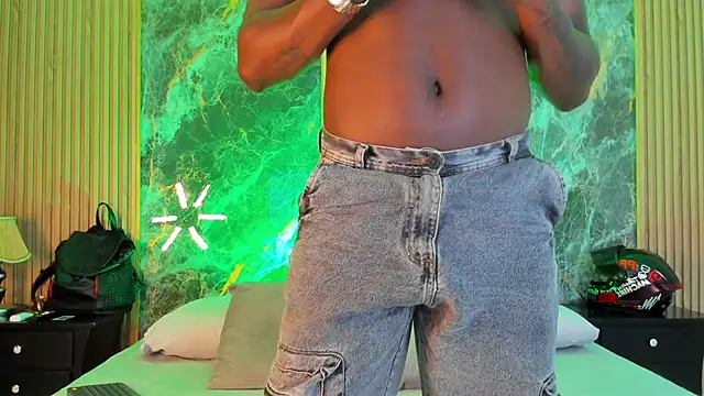 Snapshot of Troykhalil chatting on September 23, 8:12 pm Troykhalil online show from September 23, 8:12 pm