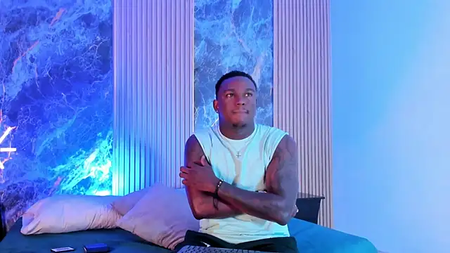 Snapshot of Troykhalil chatting on September 29, 8:13 pm Troykhalil online show from September 29, 8:13 pm