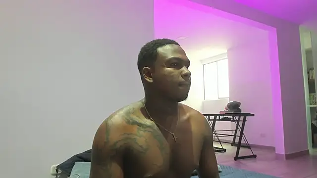 Troykhalil online show from December 19, 8:38 pm