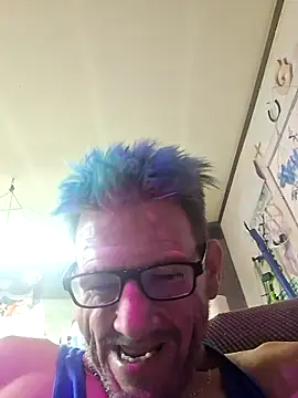 Snapshot of gettinit2wice chatting on October 11, 1:31 pm gettinit2wice online show from October 11, 1:31 pm