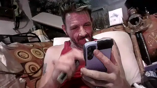 Snapshot of gettinit2wice chatting on June 6, 11:31 pm gettinit2wice online show from June 6, 11:31 pm
