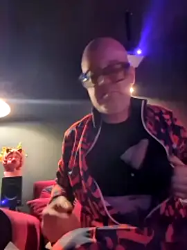 biffboff123 online show from June 22, 11:57 pm