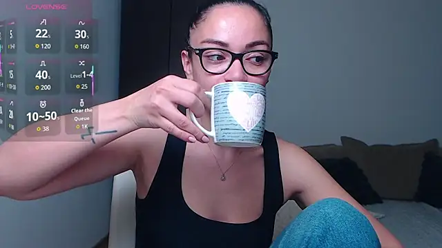 BabySerene online show from May 3, 2:50 am