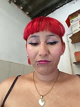 Snapshot of florecita9 chatting on February 25, 3:43 pm florecita9 online show from February 25, 3:43 pm