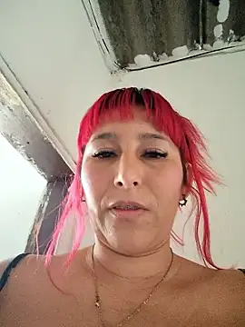 florecita9 online show from May 15, 5:20 pm