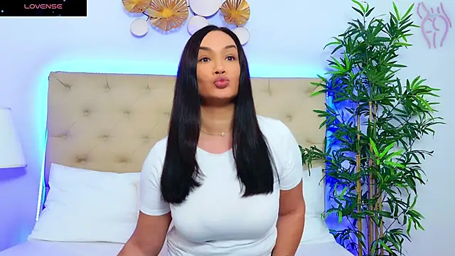 DaliyaArabian online show from October 13, 10:15 am